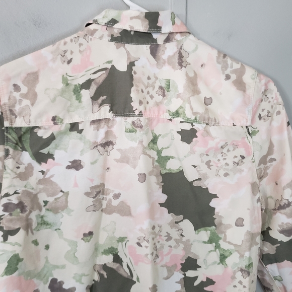 Chico's Garden Camo Soft Utility Button Down Shirt - Picture 9 of 13